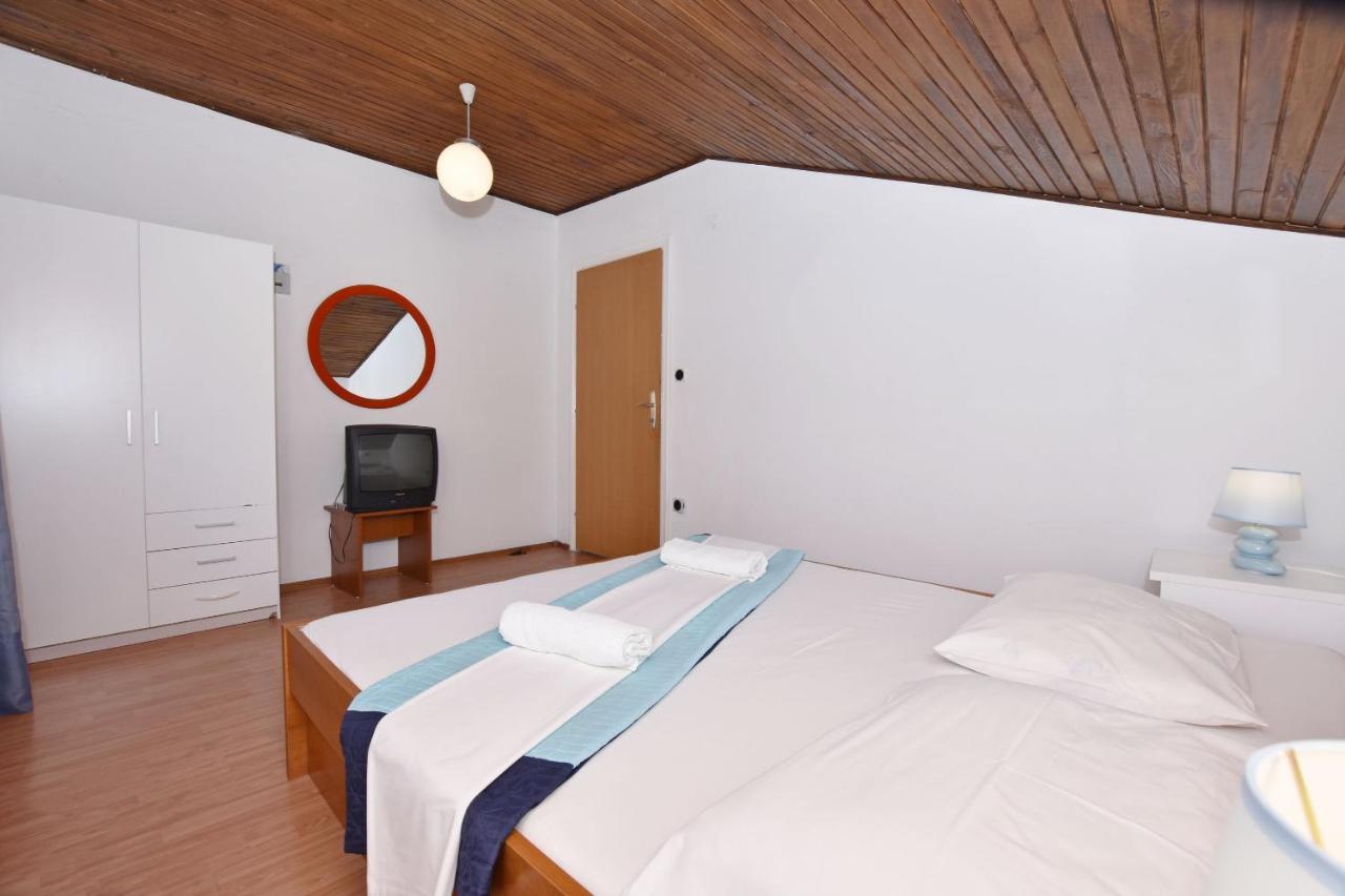 Apartments Ana Omiš Exterior foto